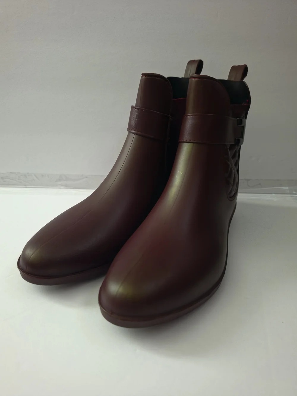 Henry Ferrera Quilted Chelsea Rain Boot - Burgundy